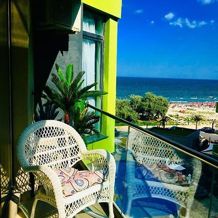 Antonia Alezzi Beach Resort Неводарі Екстер'єр фото