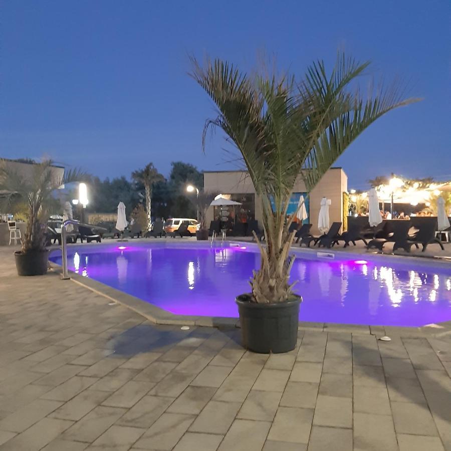 Antonia Alezzi Beach Resort Неводарі Екстер'єр фото