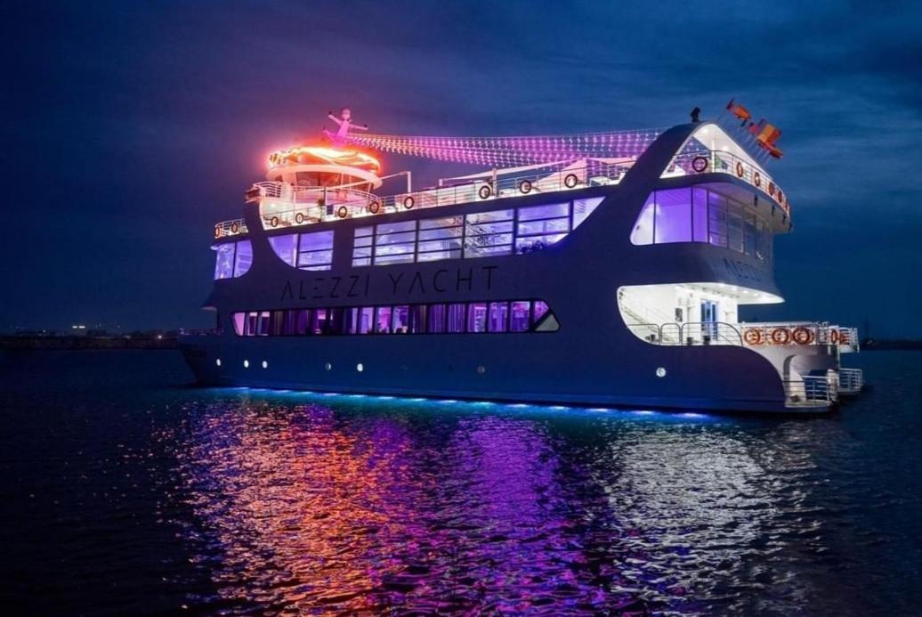 Antonia Alezzi Beach Resort Неводарі Екстер'єр фото