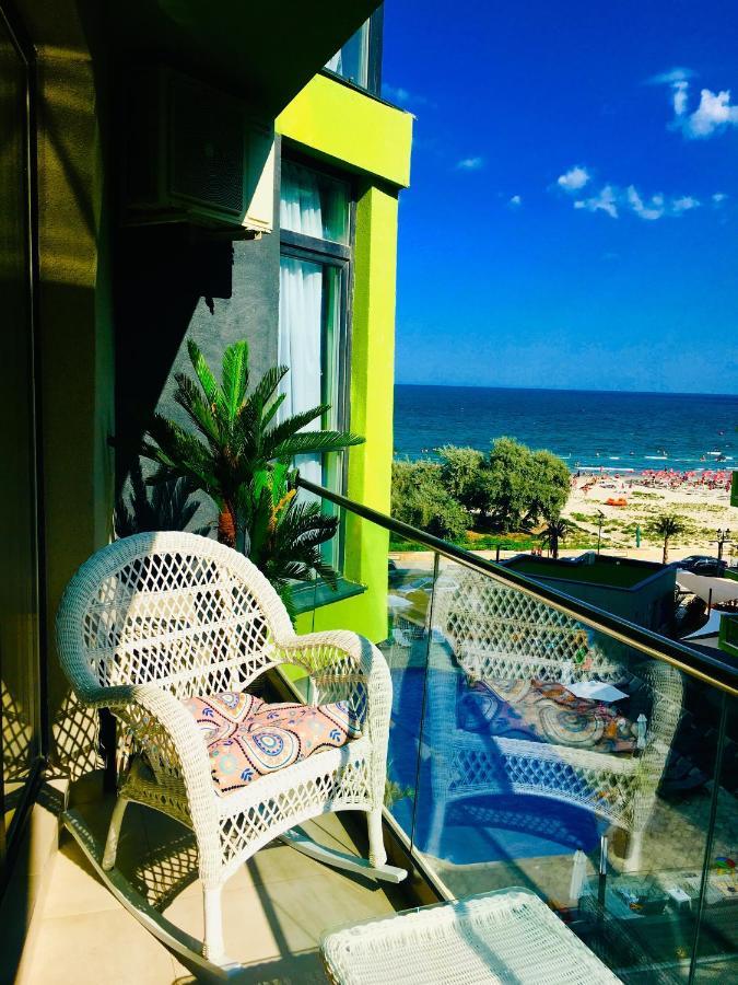 Antonia Alezzi Beach Resort Неводарі Екстер'єр фото